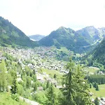 In With Valley Views