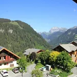 In With Valley Views Chalet Chatel