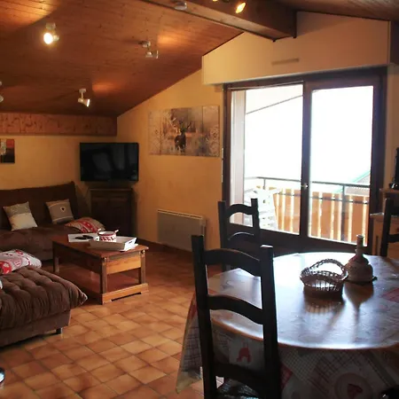 Chalet In With Valley Views Chatel