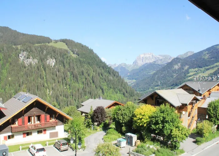 In With Valley Views